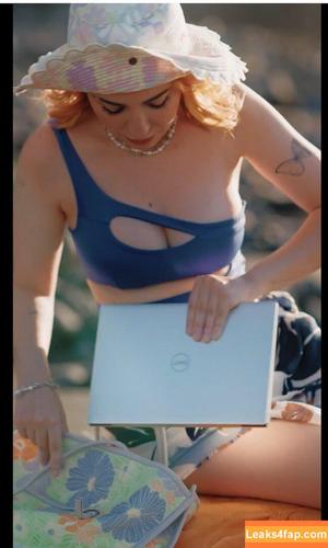 AnniTheDuck фото #0050