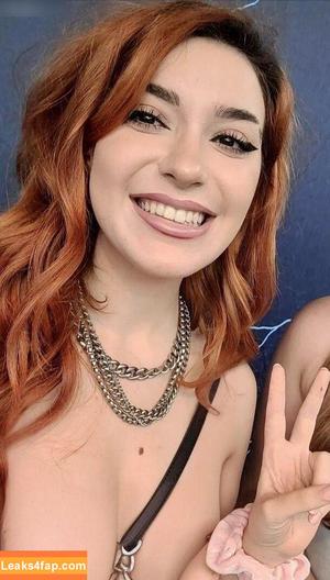 AnniTheDuck фото #0114