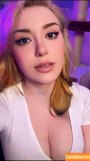 AnniTheDuck фото #0157