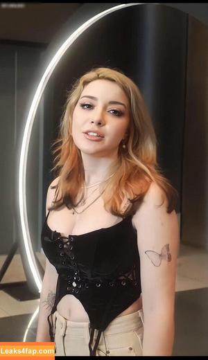 AnniTheDuck фото #0297