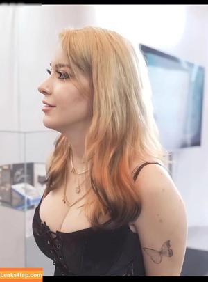 AnniTheDuck фото #0299