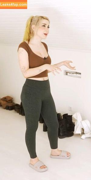 AnniTheDuck фото #0316