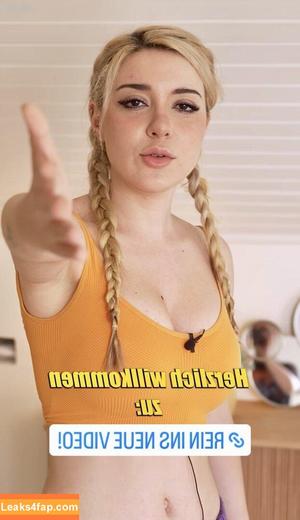 AnniTheDuck фото #0361