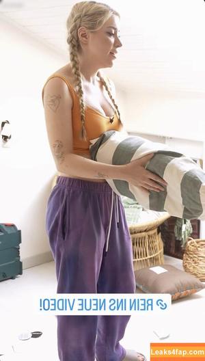 AnniTheDuck фото #0365