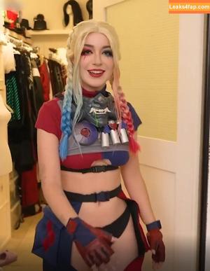 AnniTheDuck фото #0388