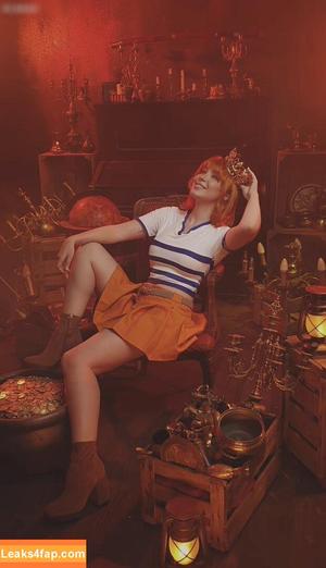 AnniTheDuck фото #0411