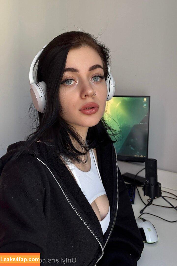 annyolsy /  leaked photo photo #0001