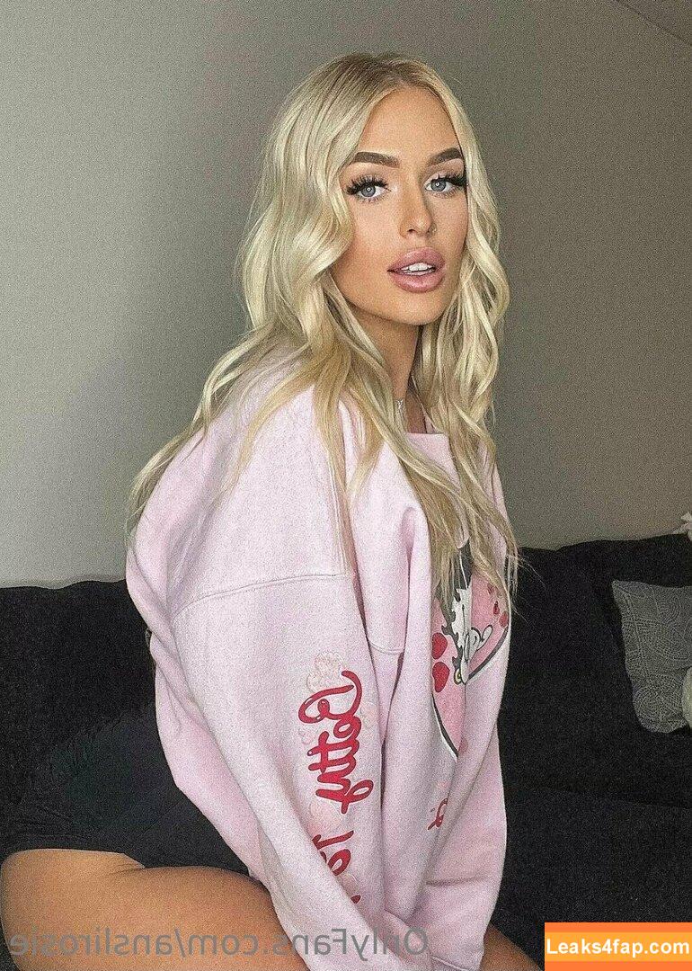 anslirosie / essirose_ leaked photo photo #0135