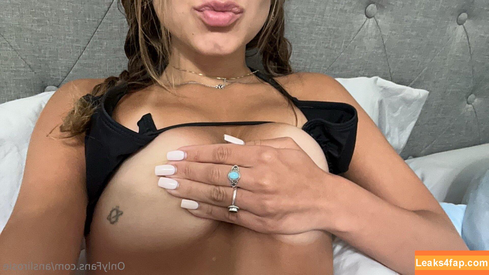 anslirosie / essirose_ leaked photo photo #0424