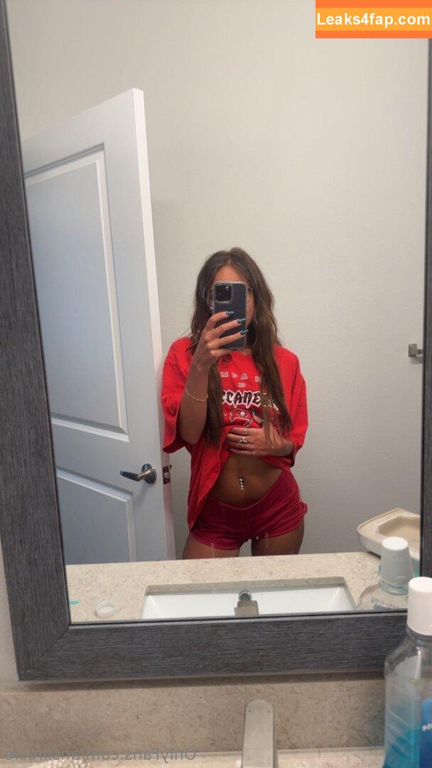 anslirosie / essirose_ leaked photo photo #0434