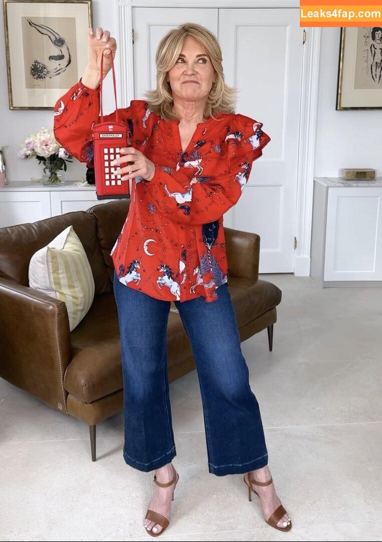 Anthea Turner / antheaturner leaked photo photo #0039