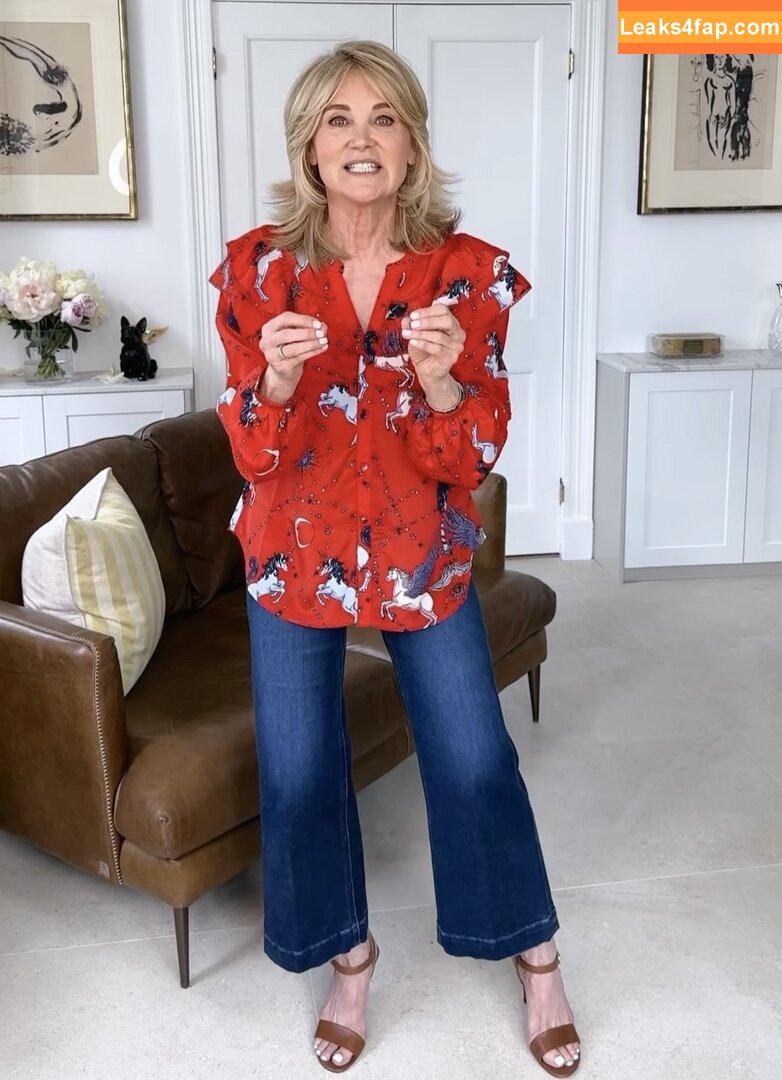 Anthea Turner / antheaturner leaked photo photo #0040