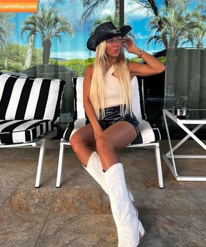 Anto Natale photo #0008