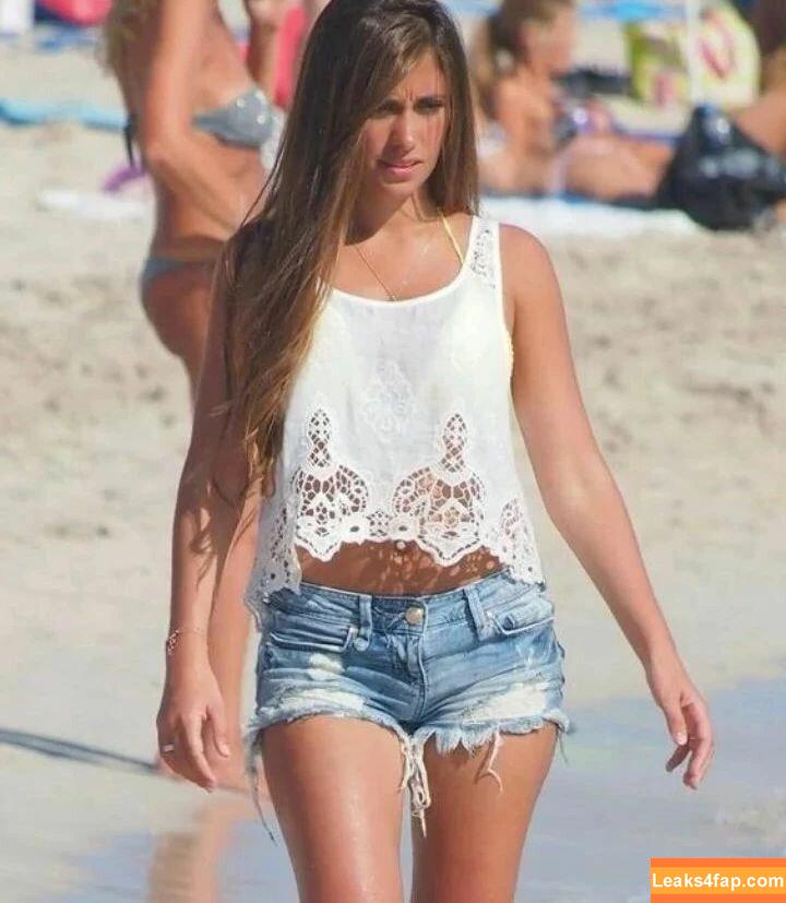 Antonela Roccuzzo Wifelionel Messi / antonelaroccuzzo leaked photo photo #0010