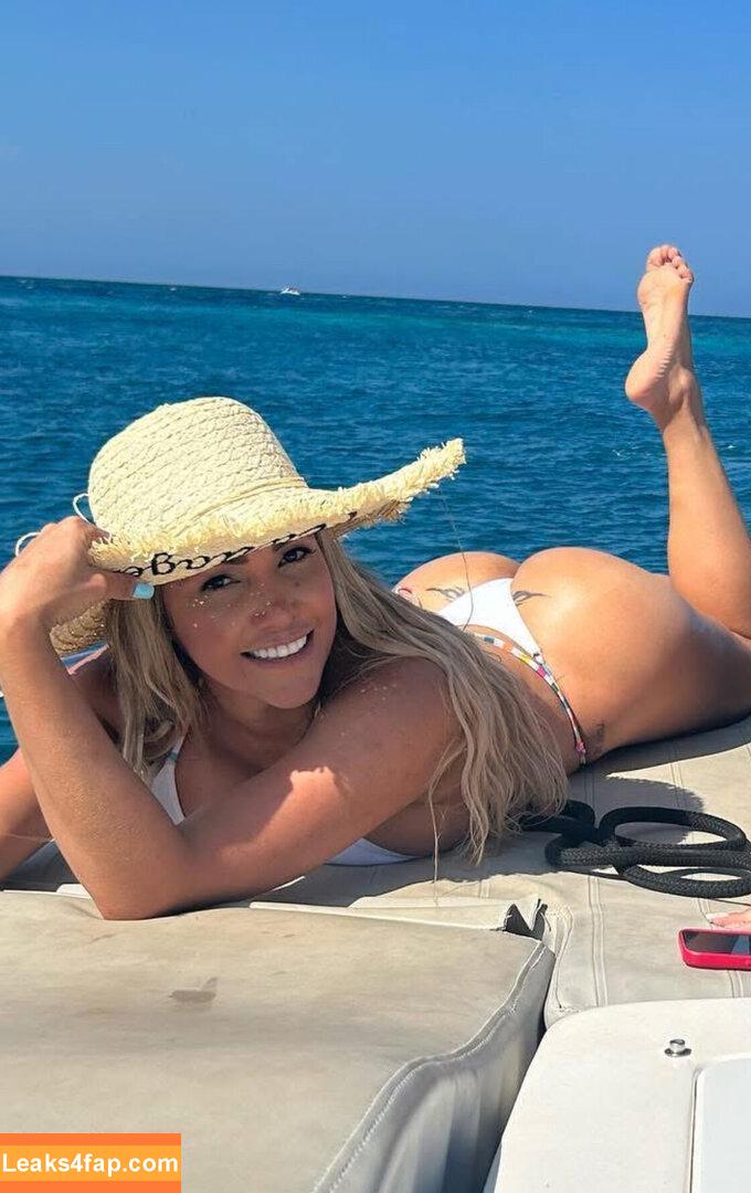 antonelabustamanteo /  leaked photo photo #0018