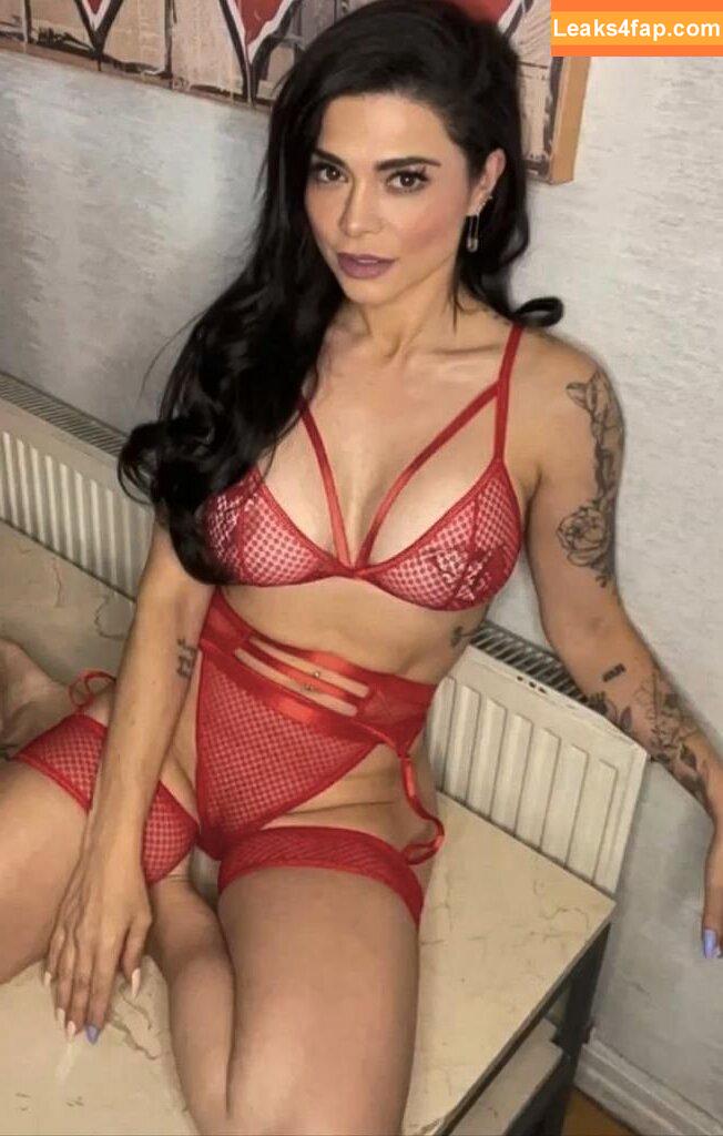 Antonella Ríos /  leaked photo photo #0002
