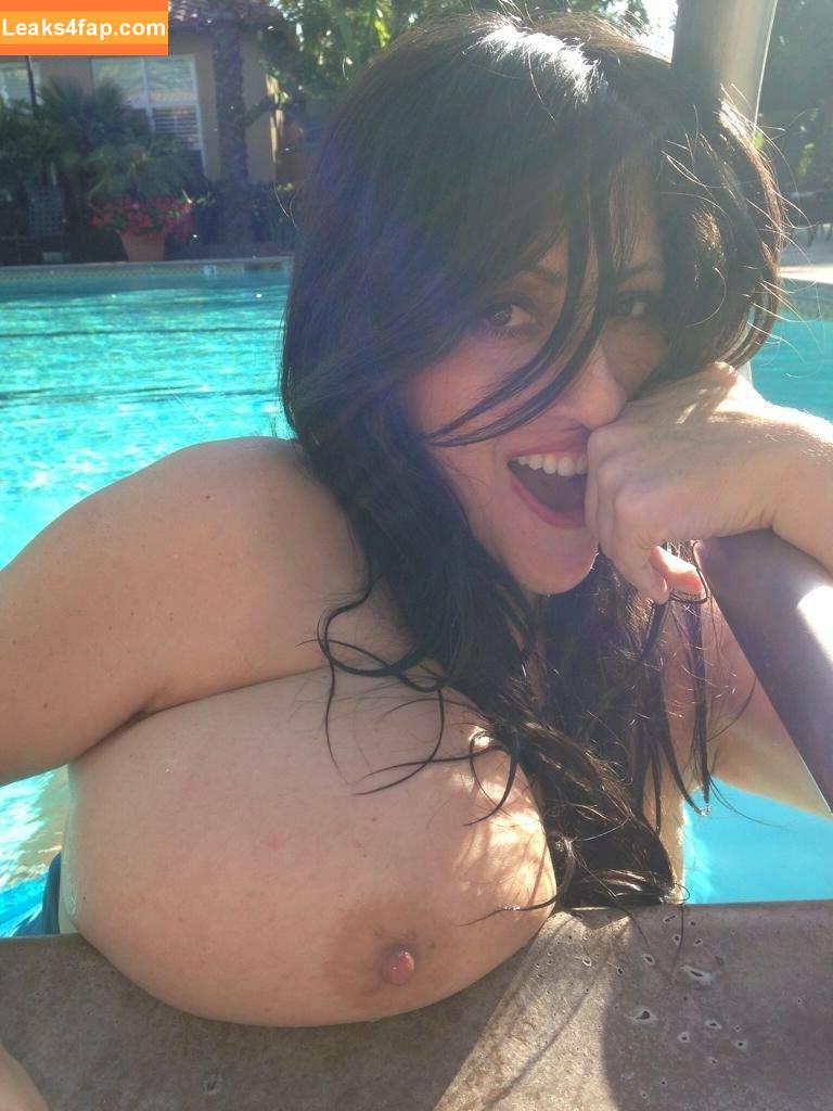 Antonella / antonella_a30 / antonella_chinita / antonellakahllo / antonellakahlloo / antonellamaria слитое фото фото #0271