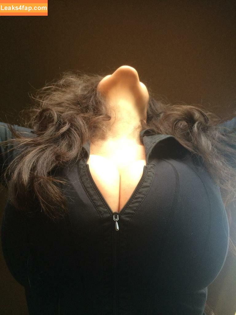 Antonella / antonella_a30 / antonella_chinita / antonellakahllo / antonellakahlloo / antonellamaria leaked photo photo #0369