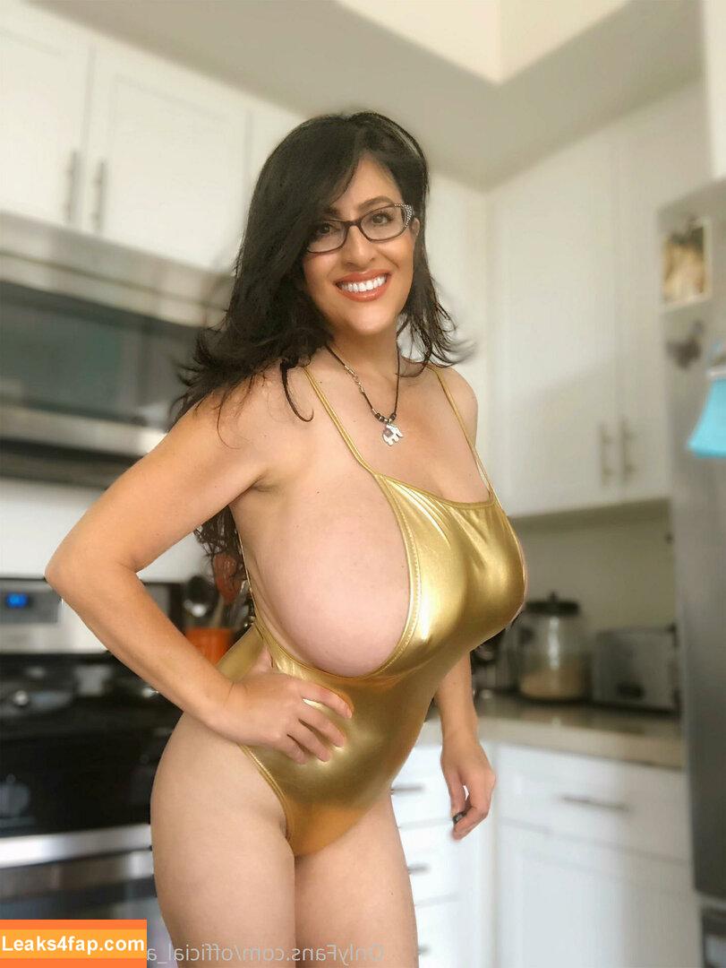 Antonella / antonella_a30 / antonella_chinita / antonellakahllo / antonellakahlloo / antonellamaria leaked photo photo #0401