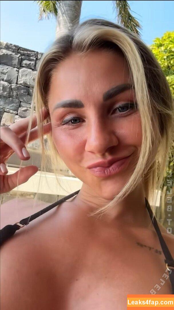 Antonia Elena / antoniaelena.official слитое фото фото #0136