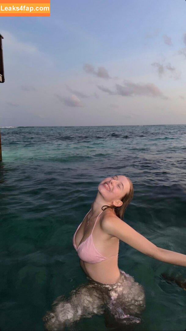 Antonia Heuer /  leaked photo photo #0001