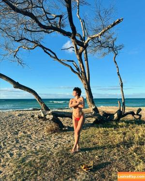 Anuhea Nihipali photo #0361