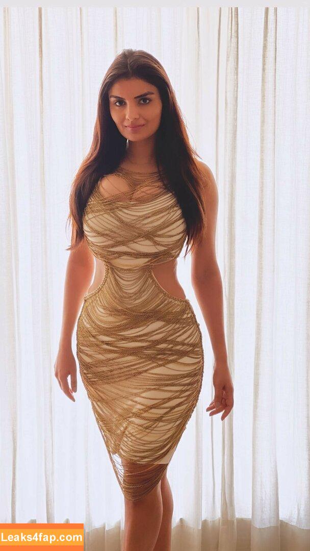Anveshi Jain / anveshi25 / anveshijain leaked photo photo #0014
