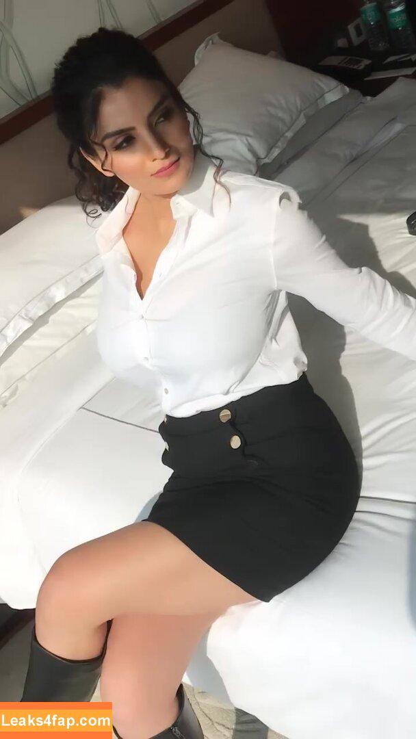 Anveshi Jain / anveshi25 / anveshijain leaked photo photo #0045