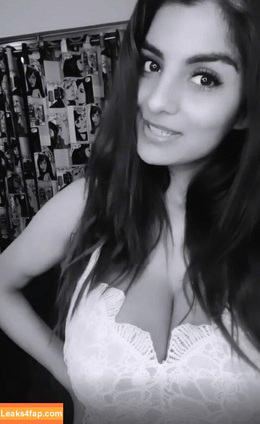 Anveshi Jain / anveshi25 / anveshijain leaked photo photo #0187
