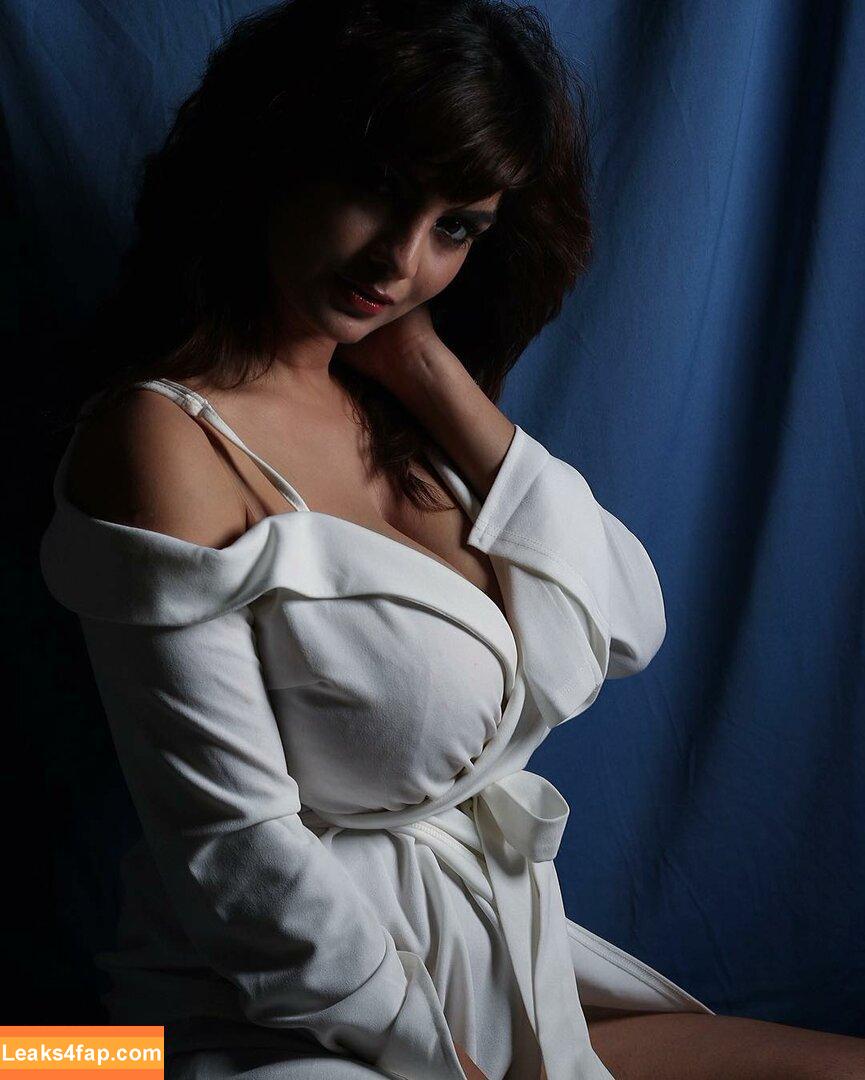 Anveshi Jain / anveshi25 / anveshijain leaked photo photo #0219