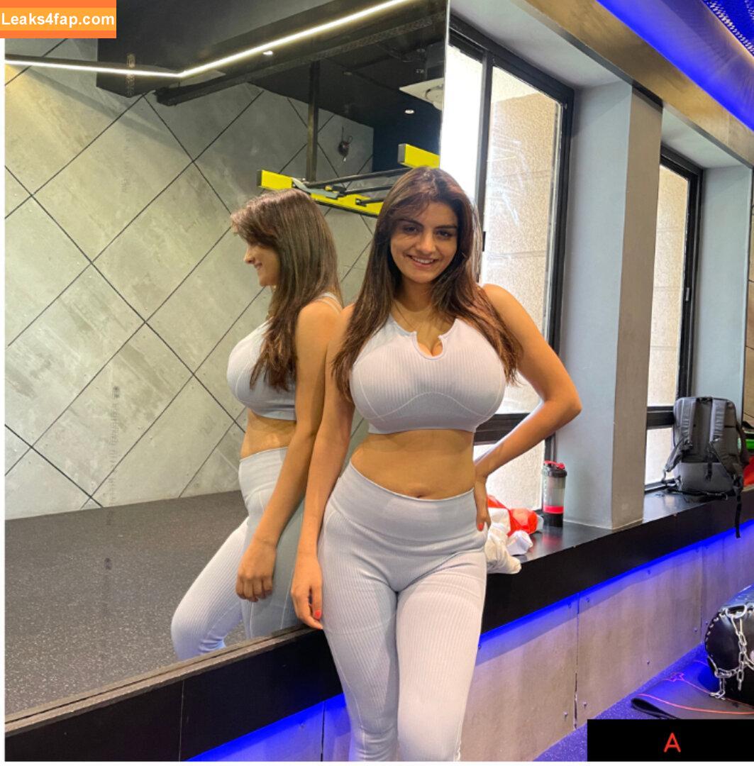 Anveshi Jain / anveshi25 / anveshijain leaked photo photo #0268