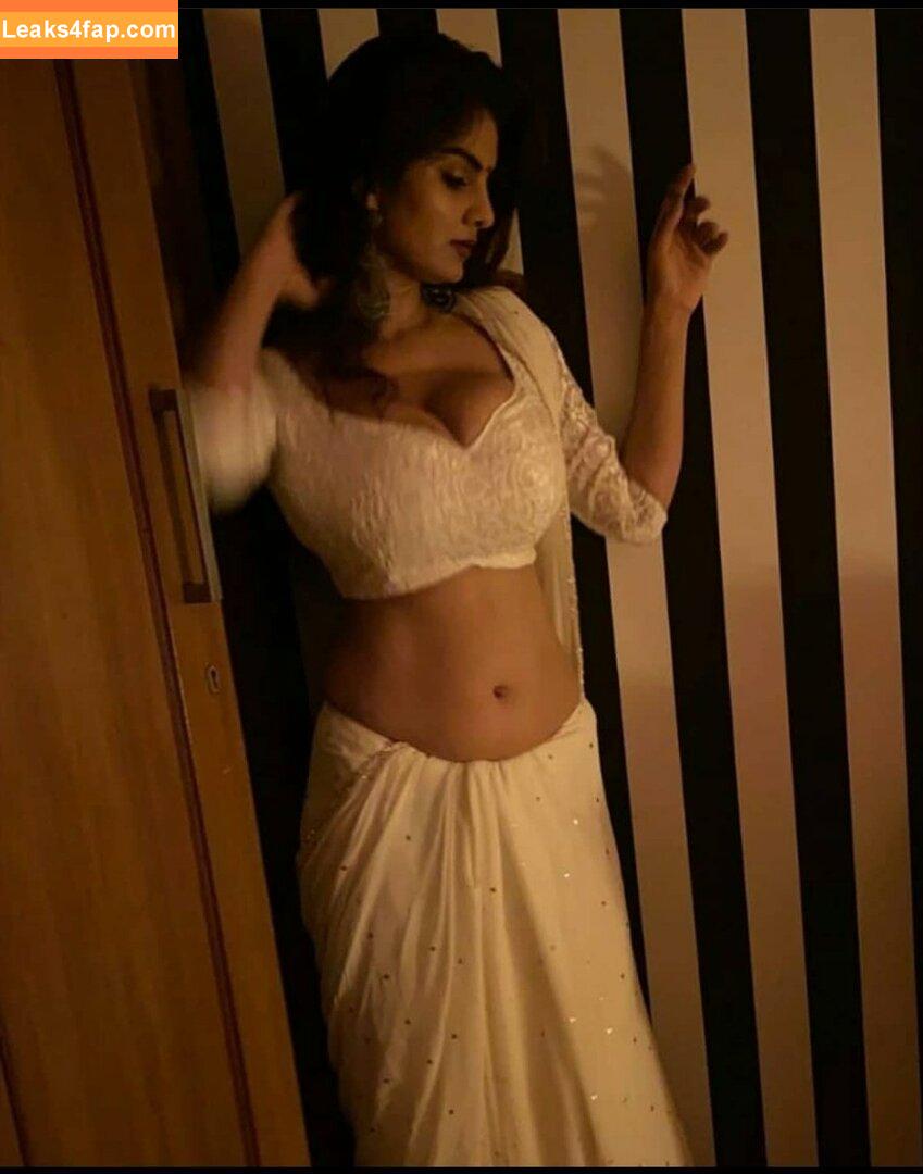 Anveshi Jain / anveshi25 / anveshijain leaked photo photo #0314