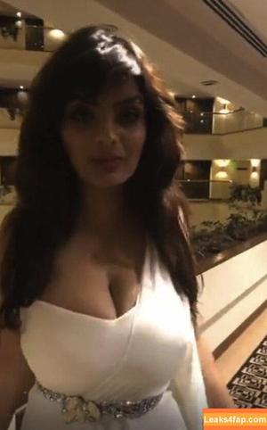 Anveshi Jain photo #0027