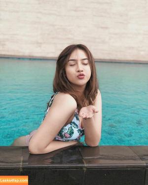 Anya Geraldine photo #0019