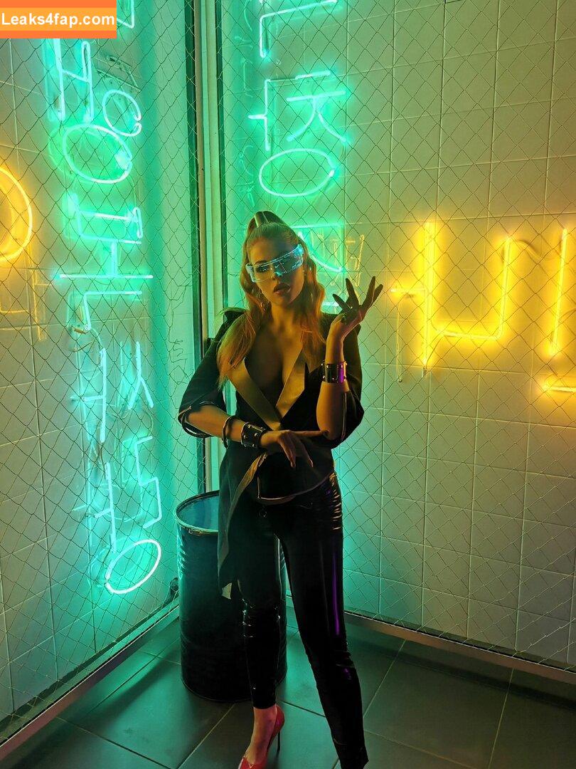 Anya Ichios / i_chios / ichios leaked photo photo #0018