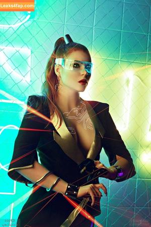 Anya Ichios photo #0013