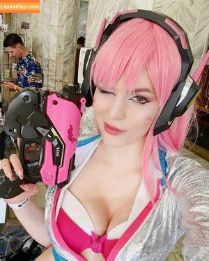 Anya Ichios photo #0040