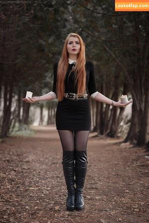 Anya Ichios photo #0118