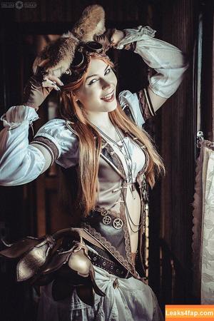 Anya Ichios photo #0143