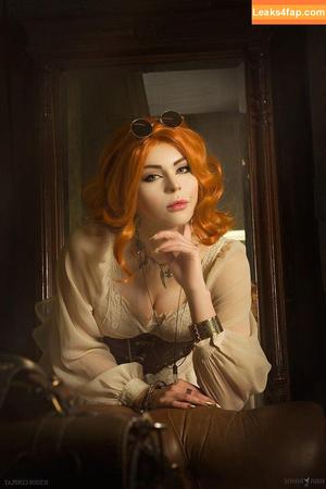 Anya Ichios photo #0242