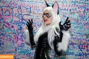 Anya Ichios photo #0260