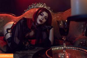 Anya Ichios photo #0311