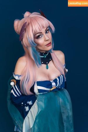 Anya Ichios photo #0342