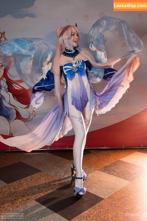 Anya Ichios photo #0343