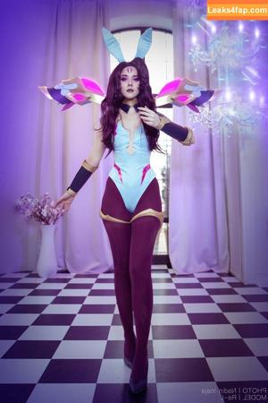 Anya Ichios photo #0429