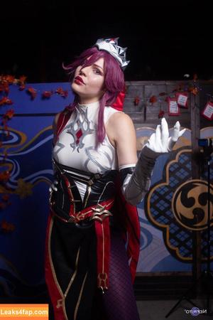 Anya Ichios photo #0451