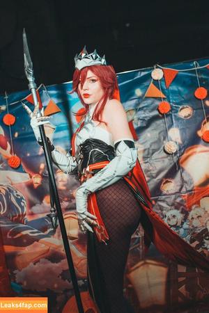 Anya Ichios photo #0460