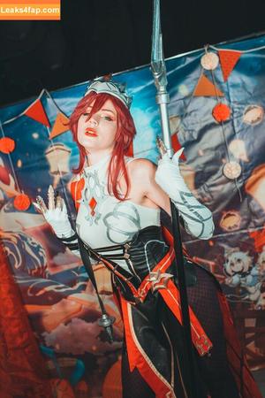 Anya Ichios photo #0468