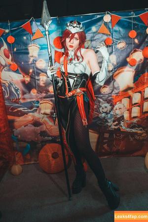 Anya Ichios photo #0471