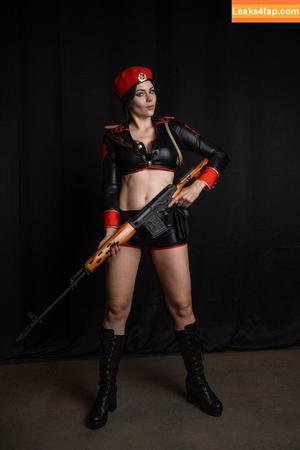 Anya Ichios photo #0533